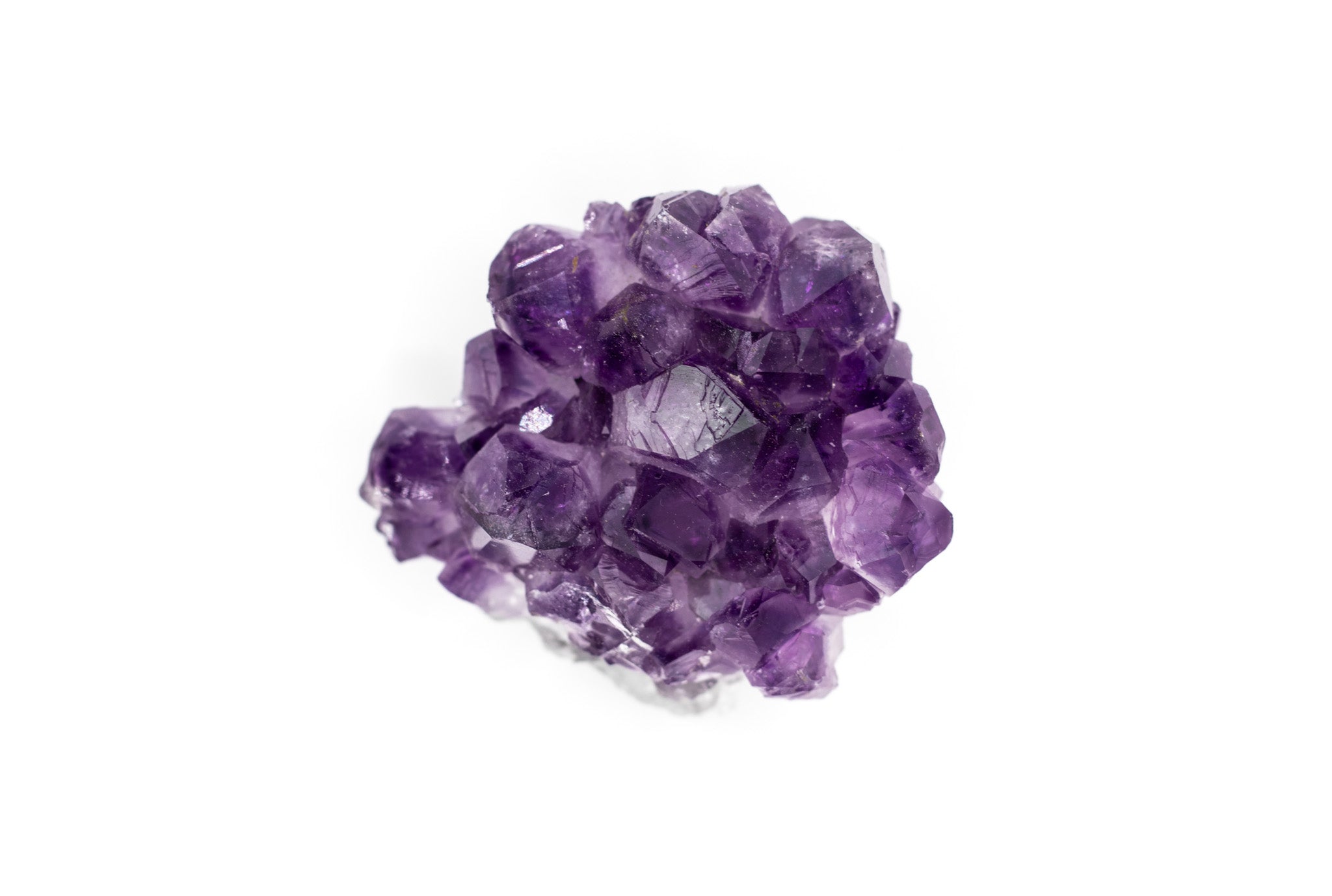 Entdecke diese Amethyst Stufe in AA-Qualität, 160-170 g. Einzigartiges Sammlerstück mit intensiver violetter Farbe, fördert innere Ruhe und geistige Klarheit. Ideal als dekorativer Blickfang oder spirituelles Werkzeug.