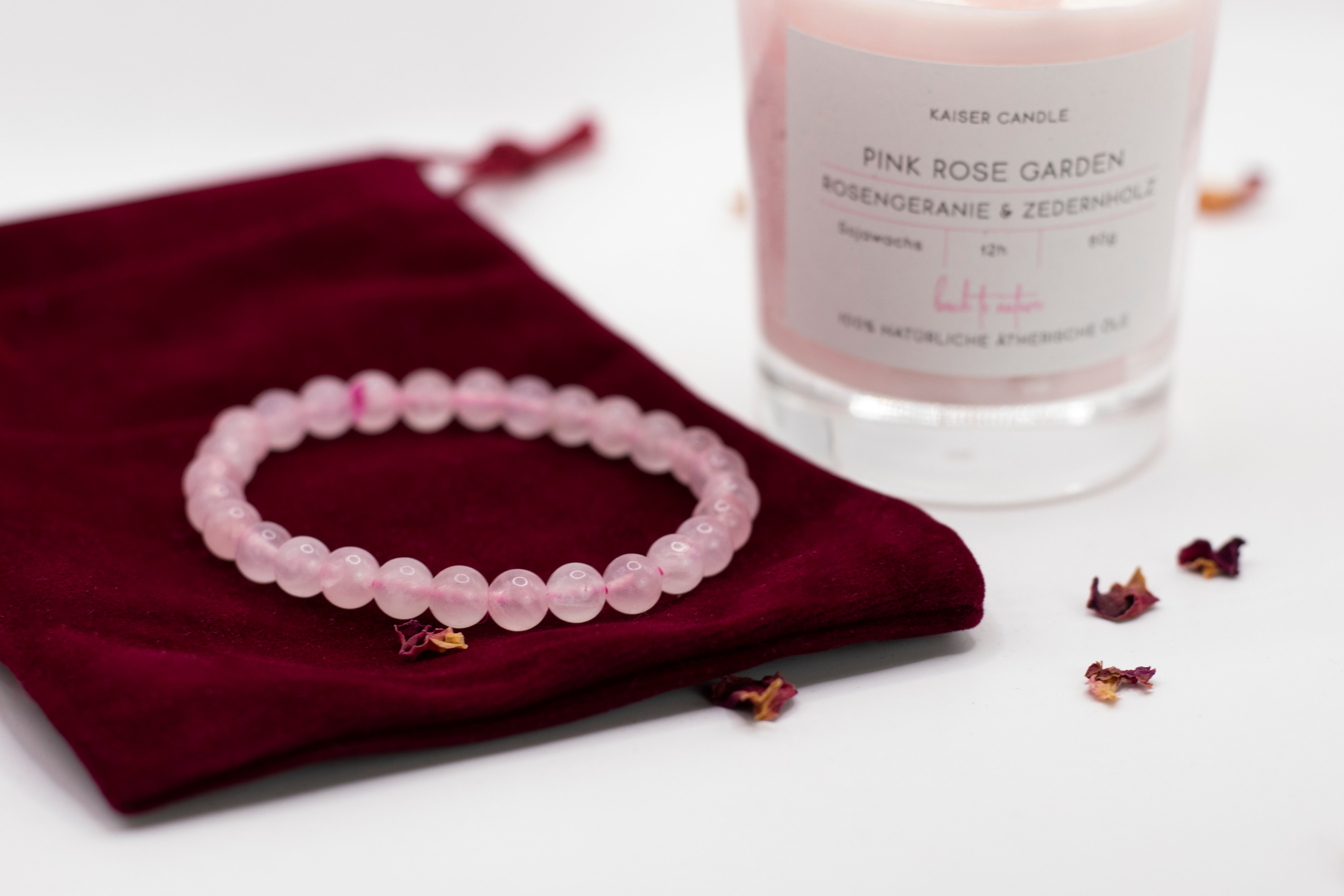 Pink Rose Garden Geschenkset – Duftkerze mit Rosenquarz & Rosenquarz Kugelarmband