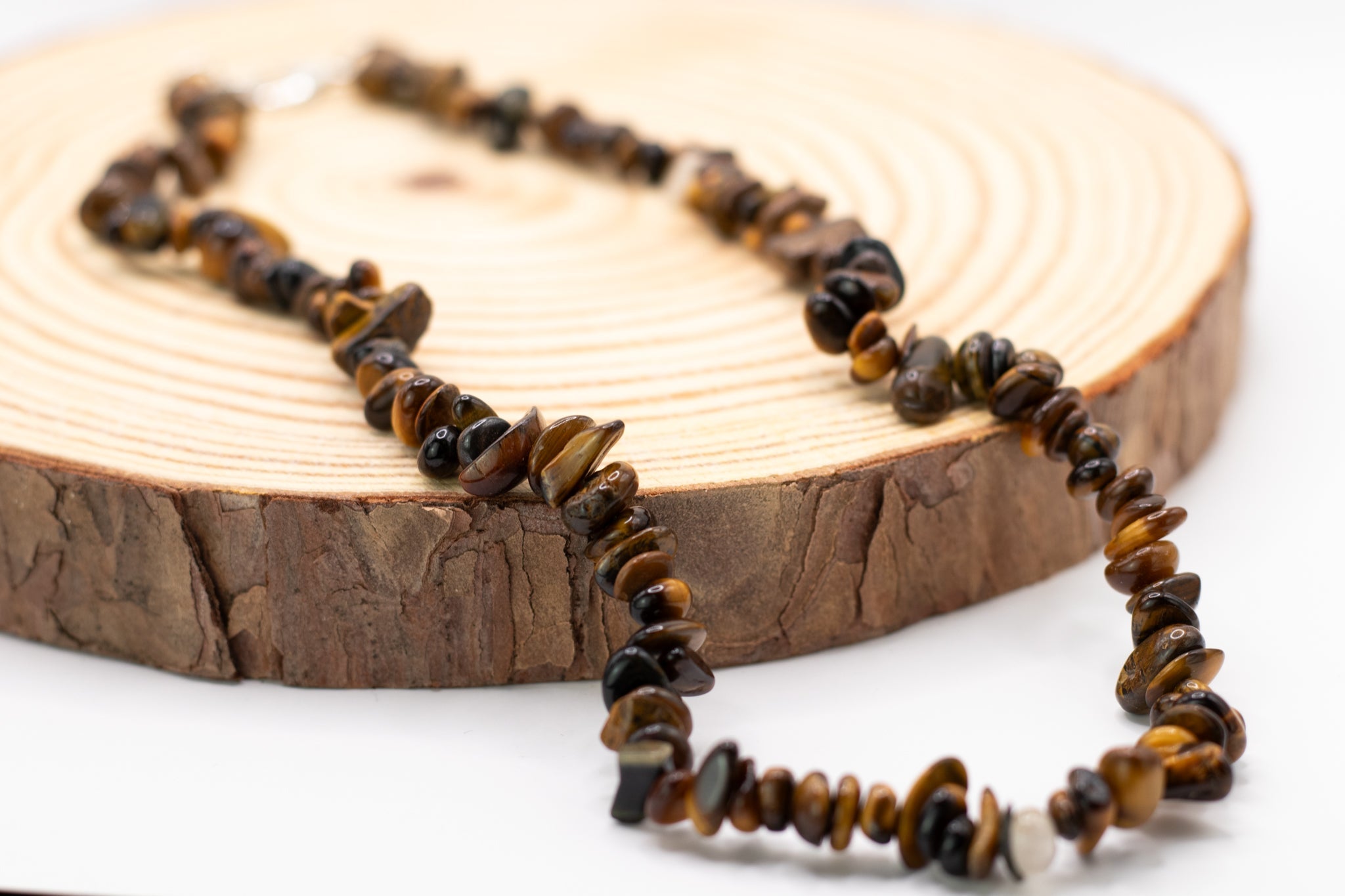 Tigerauge Splitterkette 45 cm mit Karabinerverschluss, Edelstein Kette, Schutzstein, für Selbstvertrauen und innere Stärke